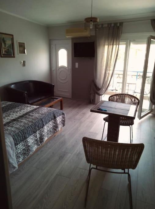 Minimal & Cozy Στουντιο Με Δωρεαν Χωρο Σταθμευσησ 카발라 외부 사진